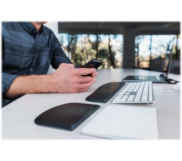 KENSINGTON ErgoSoft Slim Keyboard Wrist Rest - Black