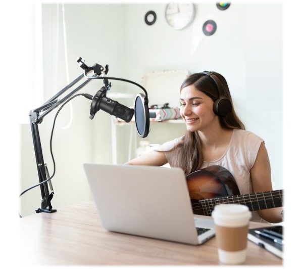 EASYPIX MyStudio 62021 Headset & Microphone Podcast Kit