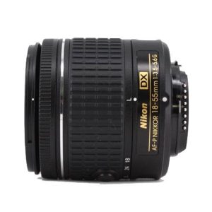 Nikon AF-P DX 18-55mm f/3.5-5.6G VR