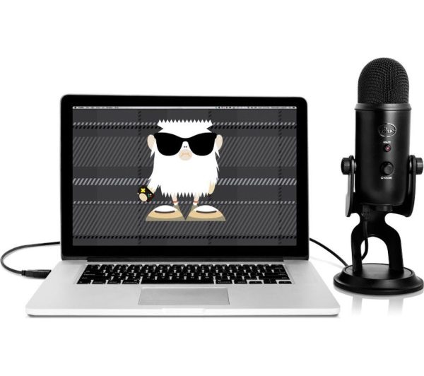 BLUE Yeti USB Streaming Microphone - Blackout