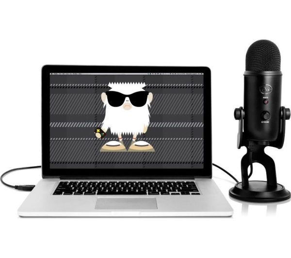 LOGITECH StreamCam Full HD USB-C Webcam & Yeti Professional USB Microphone Bundle - White & Black